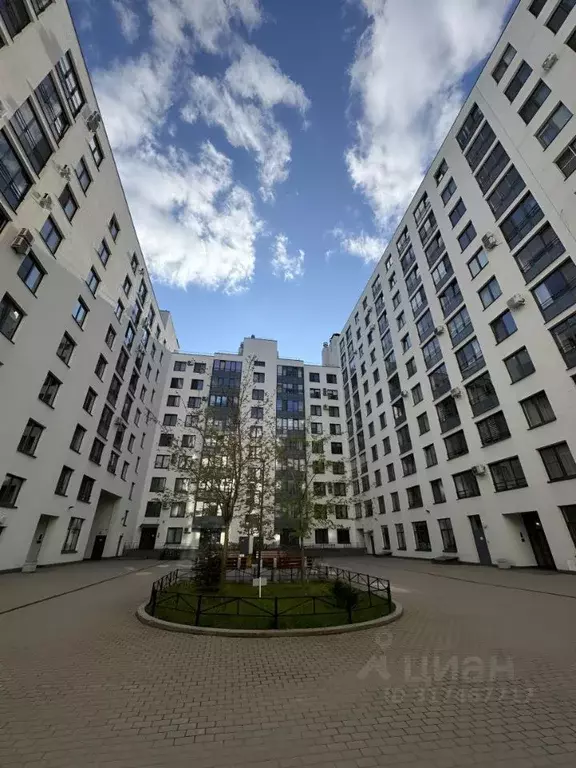 1-к кв. Санкт-Петербург Кременчугская ул., 17к3 (36.9 м) - Фото 0