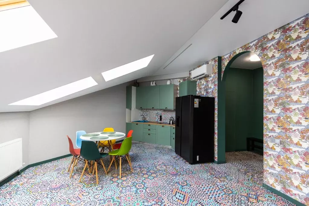 2-к кв. Краснодарский край, Геленджик ул. Мира, 44лит3 (72.8 м) - Фото 1