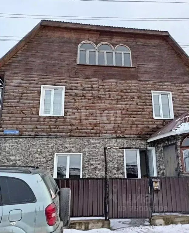 Дом в Алтай, Горно-Алтайск ул. Калкина (120 м) - Фото 0