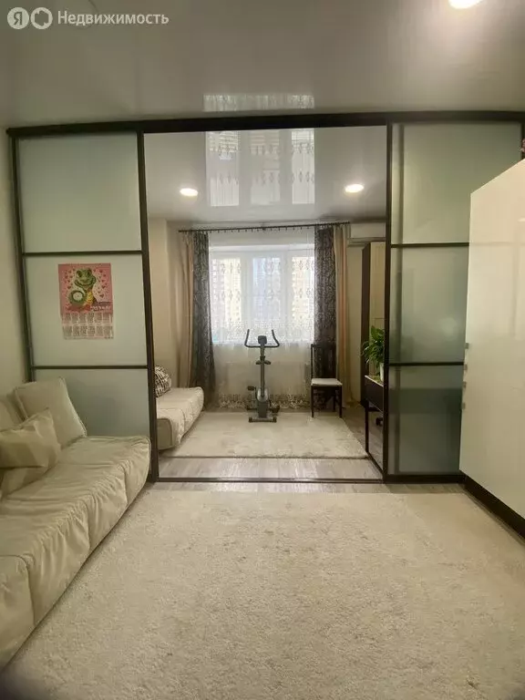 2-комнатная квартира: Челябинск, проспект Героя России Е.Н. Родионова, ... - Фото 2