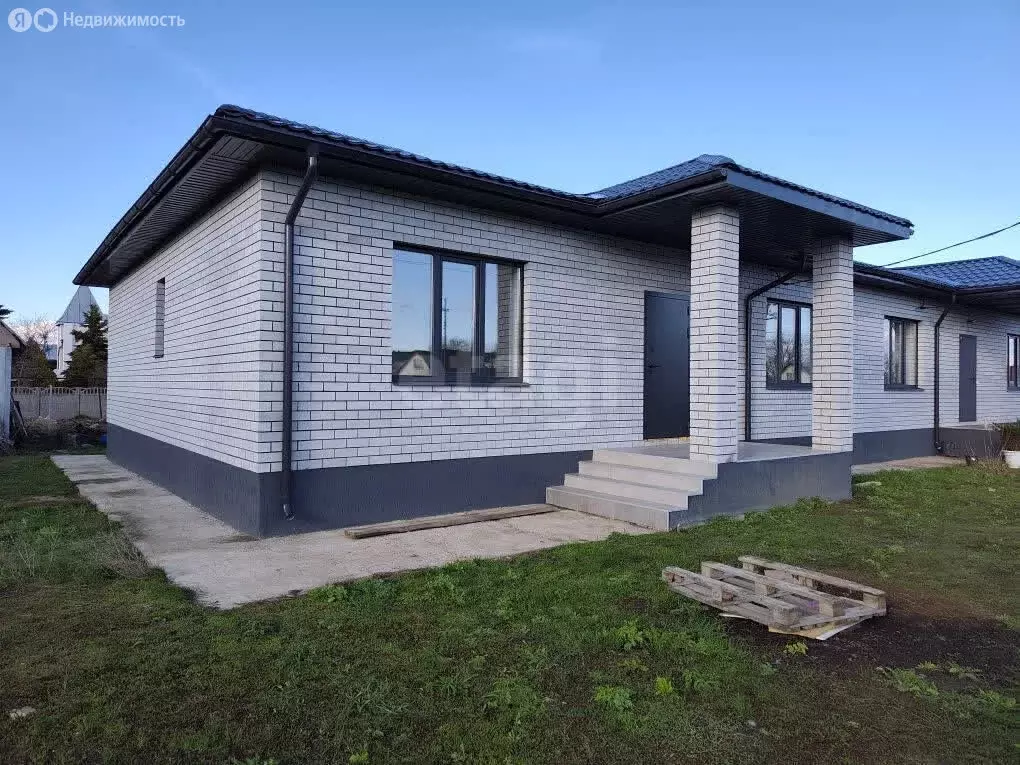 Дом в посёлок Дубки, Центральная улица, 14/2 (108.6 м) - Фото 1