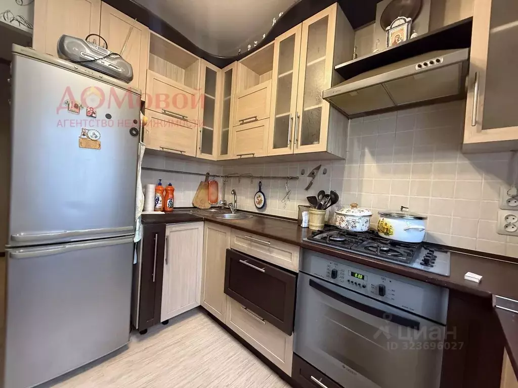 2-к кв. Смоленская область, Смоленск ул. Попова, 76 (52.0 м) - Фото 2