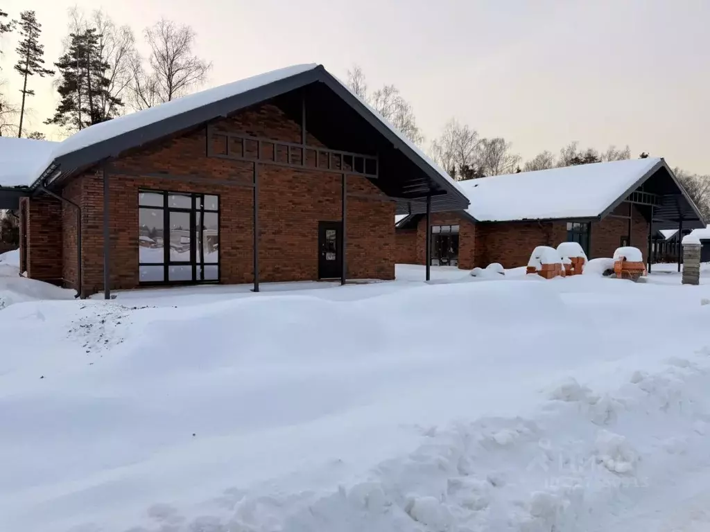 Участок в Московская область, Истра муниципальный округ, д. ... - Фото 1