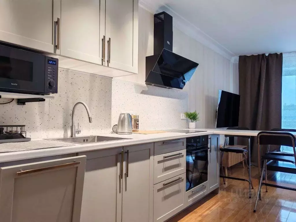 2-к кв. Самарская область, Тольятти 16-й кв-л, бул. Цветной, 7 (66.5 ... - Фото 1