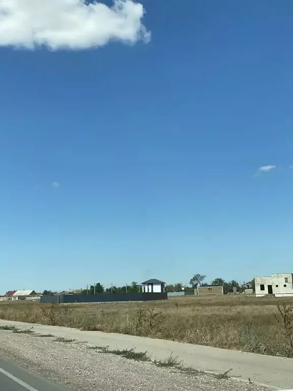 Участок в Крым, Сакский район, Суворовское с/пос  (6.0 сот.) - Фото 2