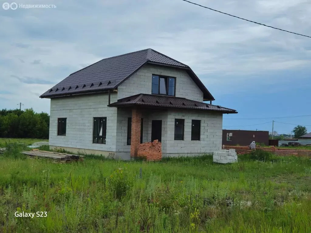 Дом в Курский район, Щетинский сельсовет, посёлок Юбилейный (134 м) - Фото 0