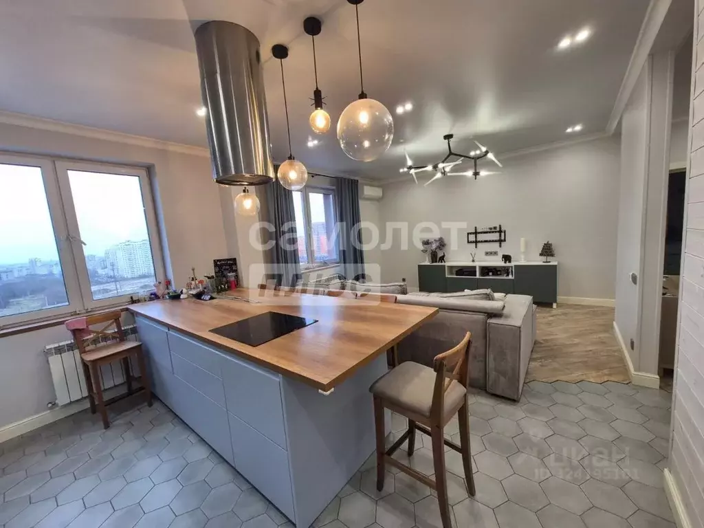 3-к кв. Калужская область, Калуга ул. Фомушина, 29 (103.2 м) - Фото 0