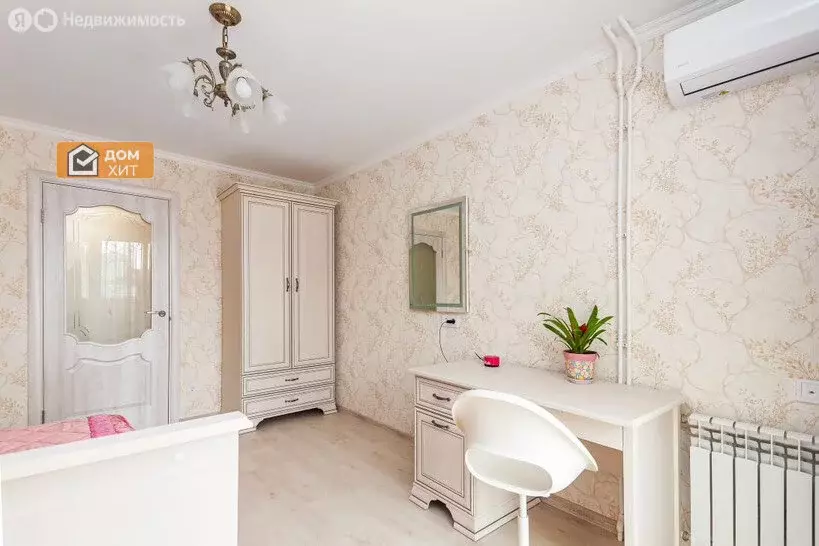 3-комнатная квартира: Евпатория, проспект Победы, 33 (64.7 м) - Фото 1