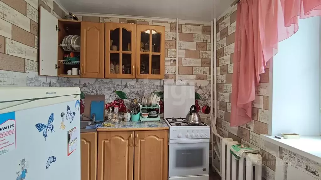 1-к кв. Башкортостан, Ишимбай ул. Губкина, 106 (33.1 м) - Фото 1