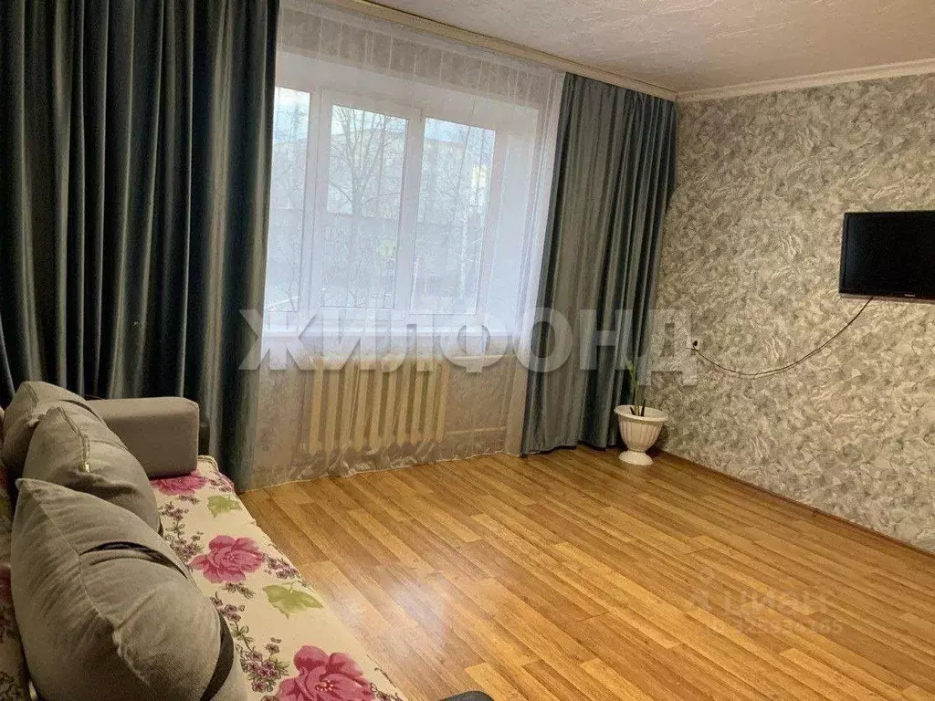 2-к кв. Хакасия, Абакан Аскизская ул., 210 (52.0 м) - Фото 2