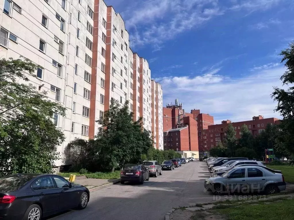 3-к кв. Ленинградская область, Сосновый Бор Парковая ул., 14 (68.9 м) - Фото 2