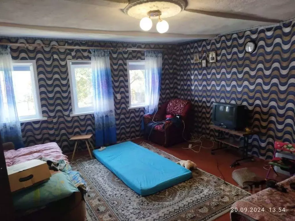 Дом в Белгородская область, Старооскольский городской округ, с. ... - Фото 1