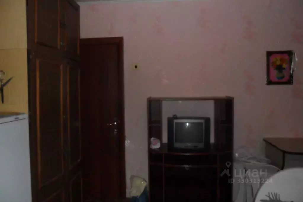 Комната Калужская область, Обнинск ул. Курчатова, 27 (13.0 м) - Фото 2