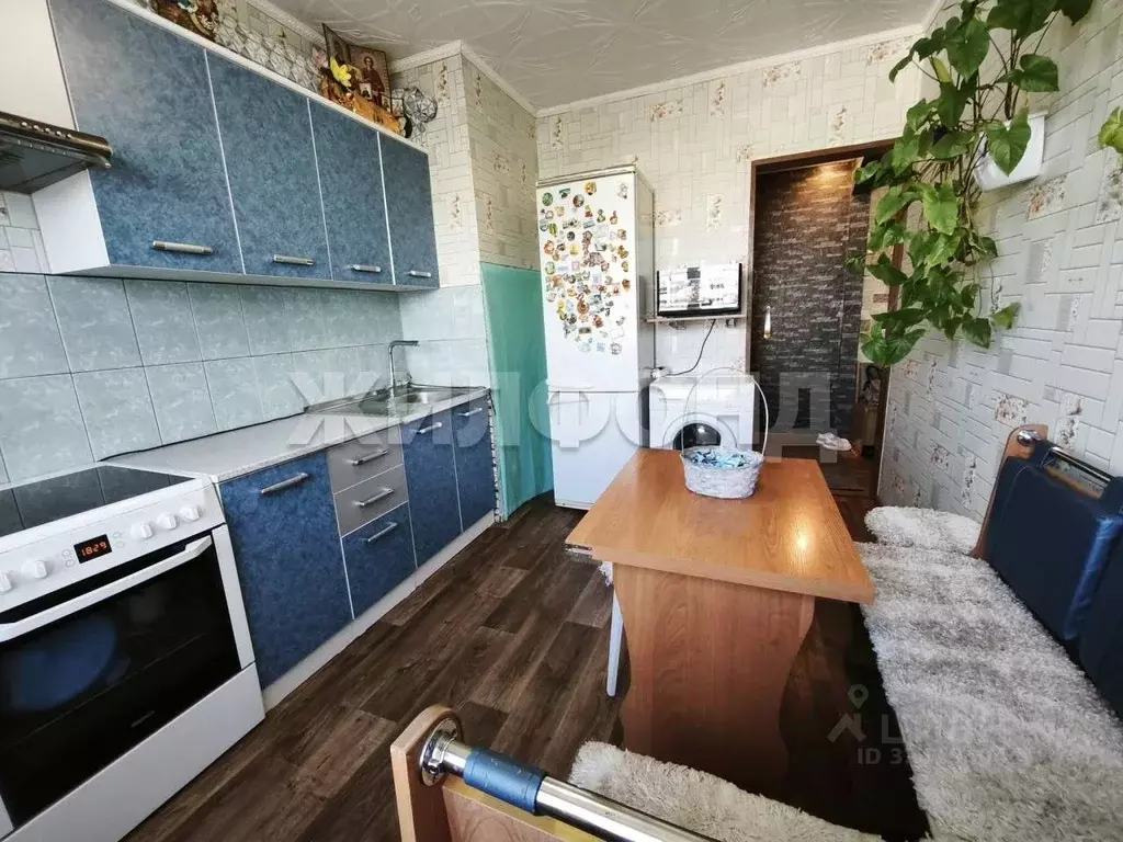 3-к кв. Новосибирская область, Искитимский район, Линево городское ... - Фото 2