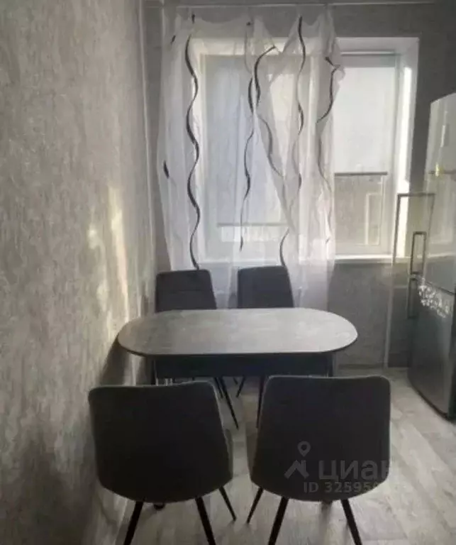 2-к кв. Волгоградская область, Волгоград ул. Панферова, 14 (50.9 м) - Фото 2