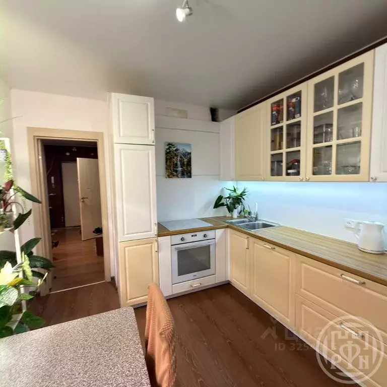 3-к кв. Санкт-Петербург ул. Среднерогатская, 16к5 (70.6 м) - Фото 2