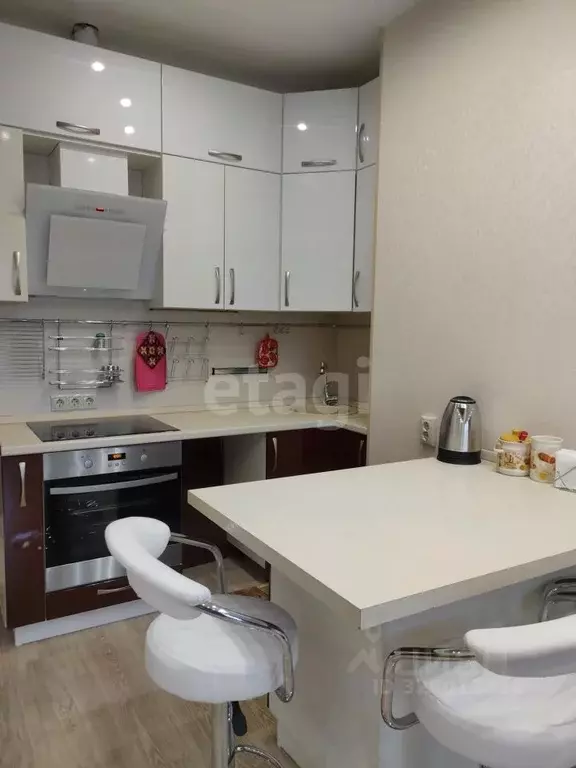 Студия Ханты-Мансийский АО, Сургут ул. Крылова, 32 (29.0 м) - Фото 1