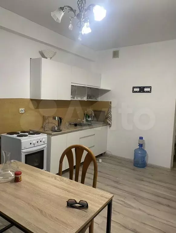 1-к. квартира, 46 м, 9/12 эт. - Фото 0