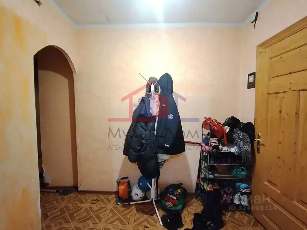 4-к кв. Белгородская область, Губкин ул. Раевского, 14А (75.9 м) - Фото 0