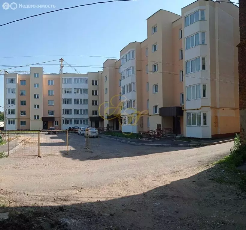 2-комнатная квартира: Высоковск, улица Ленина, 4 (88 м) - Фото 0