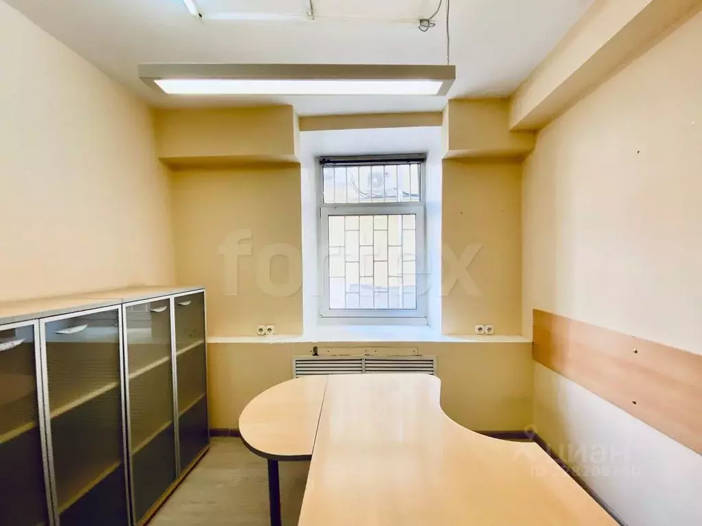 Офис в Москва ул. Кузнецкий Мост, 19С1 (220 м) - Фото 1
