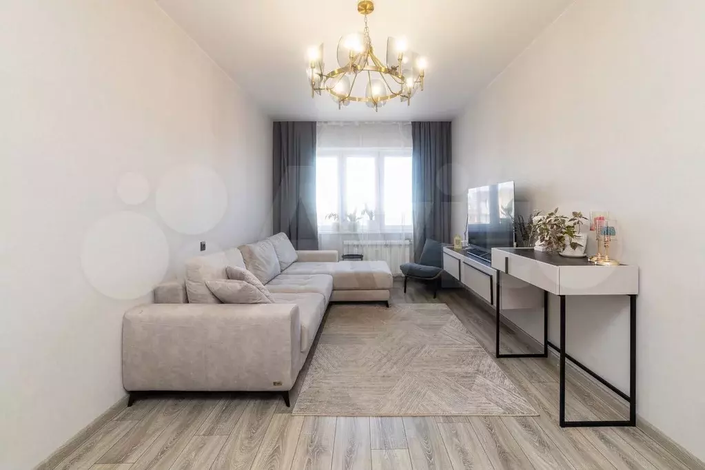 3-к. квартира, 72 м, 9/9 эт. - Фото 0