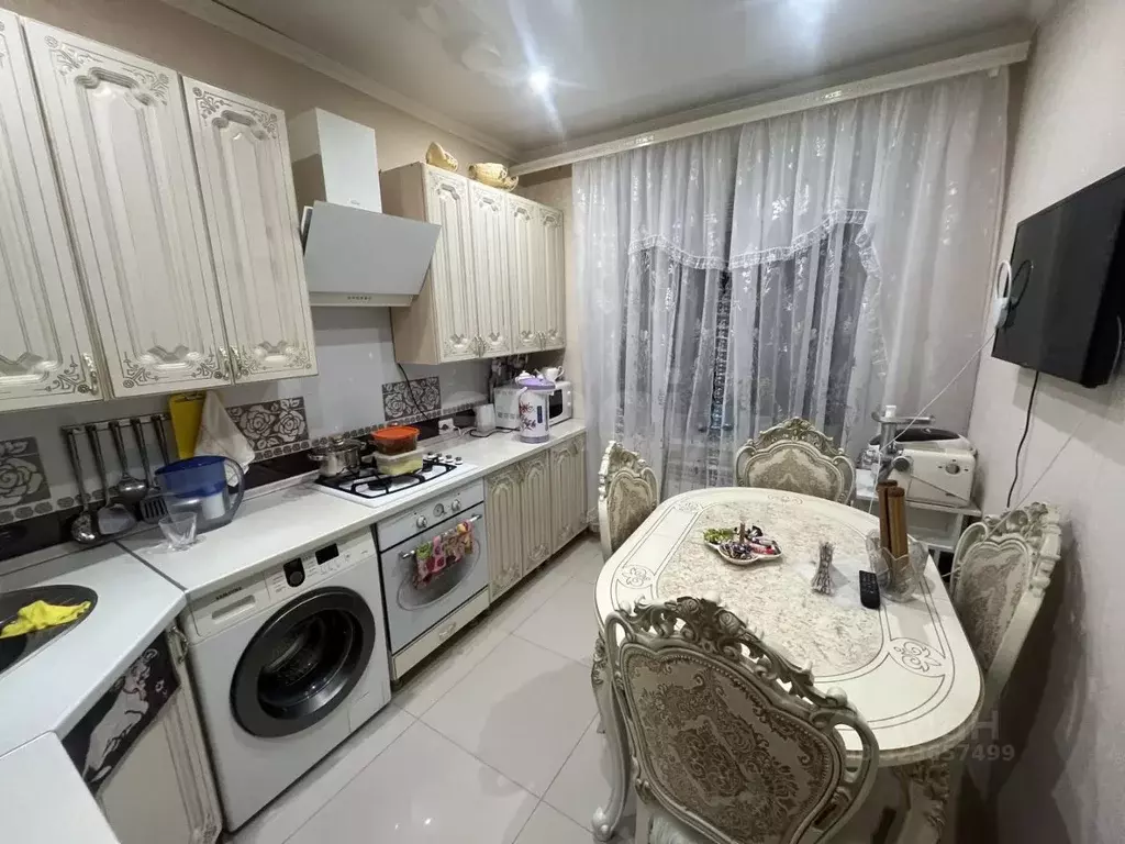 2-к кв. Северная Осетия, Владикавказ ул. Зураба Магкаева, 83к5 (57.0 ... - Фото 1