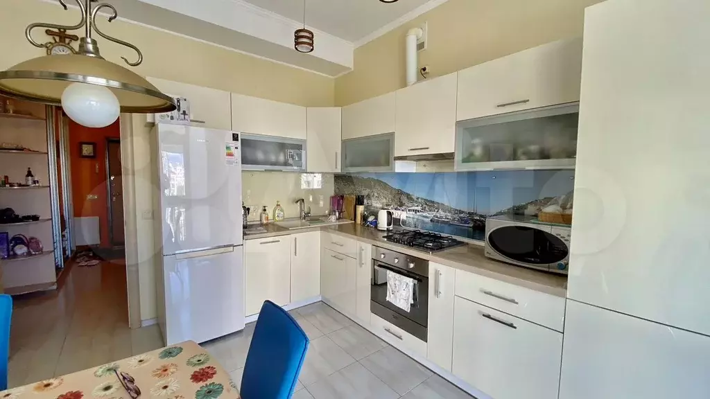 2-к. квартира, 75 м, 4/10 эт. - Фото 1