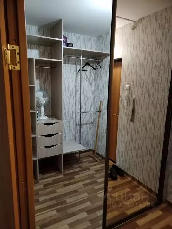 1-к кв. Красноярский край, Красноярск Уютный пер., 9 (42.0 м) - Фото 0