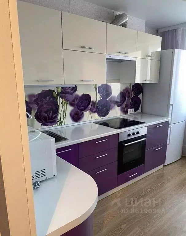 1-к кв. Башкортостан, Уфа ул. Набережная Моторостроителей, 13 (35.0 м) - Фото 0