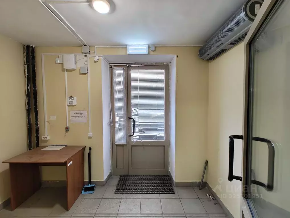 Помещение свободного назначения в Москва 6-я Радиальная ул., 3к4 (67 ... - Фото 1