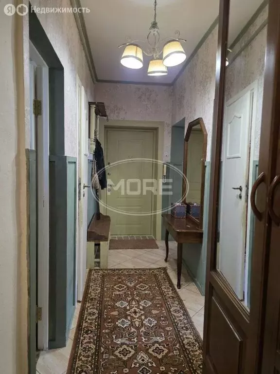 2-комнатная квартира: Калининград, Автомобильная улица, 2 (61.8 м) - Фото 0