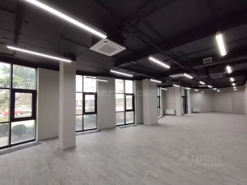 Помещение свободного назначения в Севастополь ул. Летчиков, 10 (200 м) - Фото 0