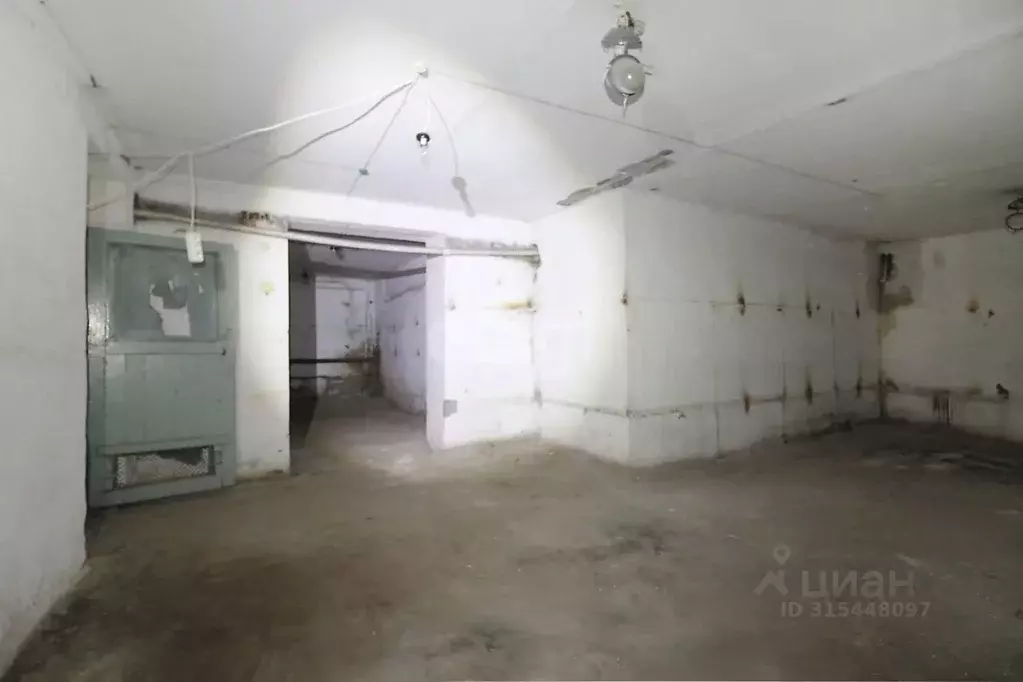 Склад в Свердловская область, Нижний Тагил Газетная ул., 95 (274 м) - Фото 1