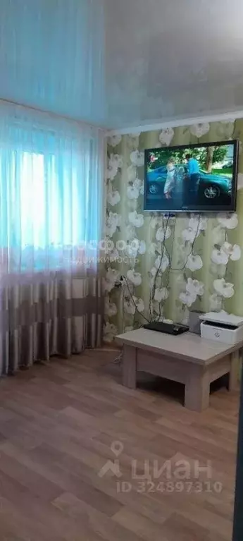 2-к кв. Крым, Кировское пгт ул. Октябрьская, 8 (45.0 м) - Фото 1