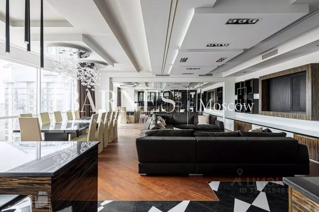 4-к кв. Москва Нежинская ул., 1к1 (309.8 м) - Фото 0