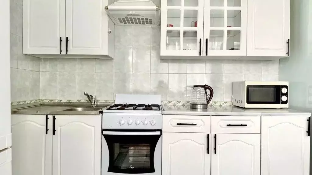 2-к кв. Краснодарский край, Сочи Центральный мкр, ул. Роз, 82 (48.0 м) - Фото 2