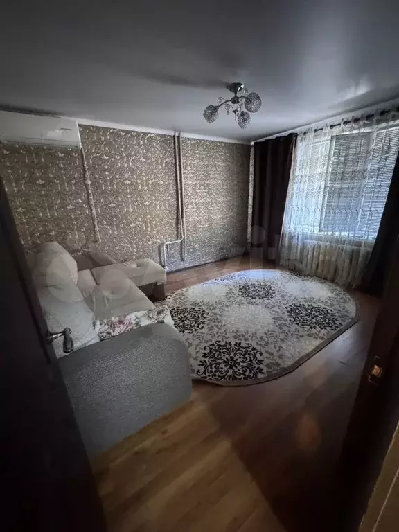 2-к. квартира, 45 м, 1/5 эт. - Фото 1