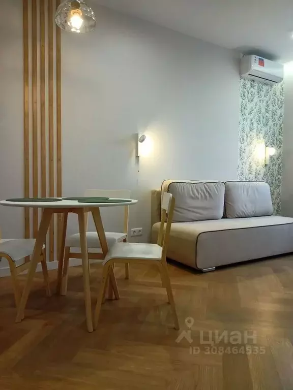 1-к кв. Тюменская область, Тюмень Новгородская ул., 1А (44.0 м) - Фото 1