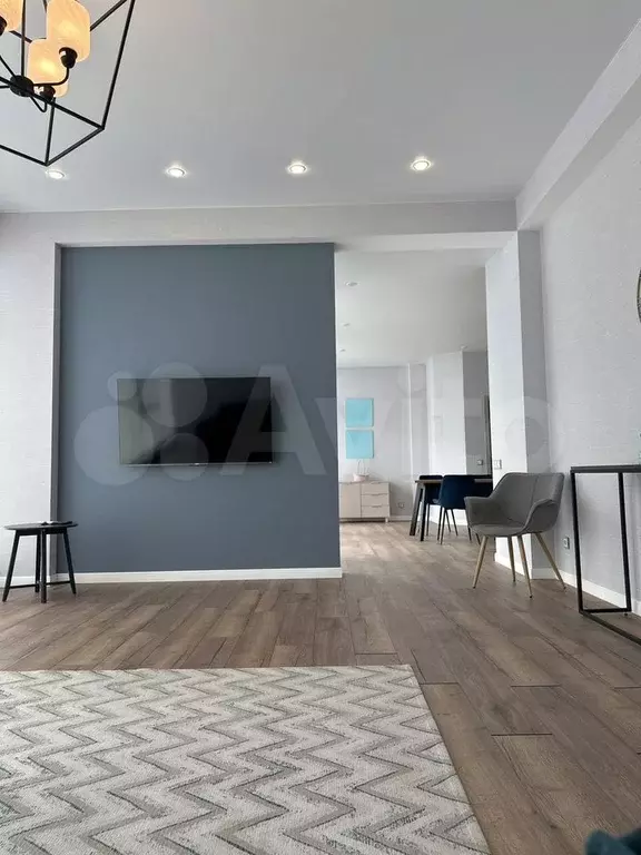 3-к. квартира, 90 м, 2/3 эт. - Фото 1