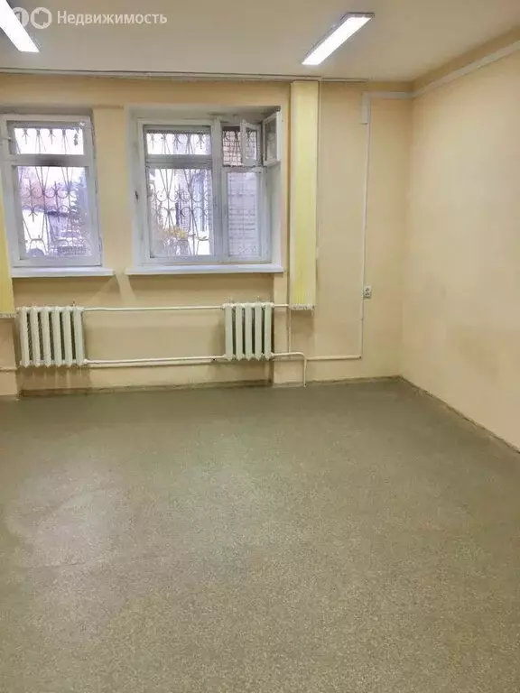 Офис (883.6 м) - Фото 1