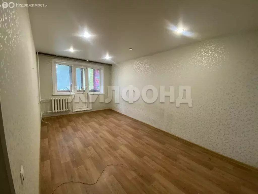 2-комнатная квартира: Кемерово, улица Сибиряков-Гвардейцев, 308 (42.5 ... - Фото 2