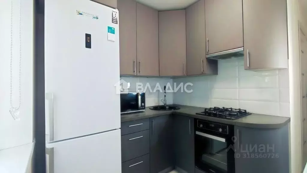 3-к кв. Калужская область, Калуга ул. Кубяка, 11 (59.0 м) - Фото 0