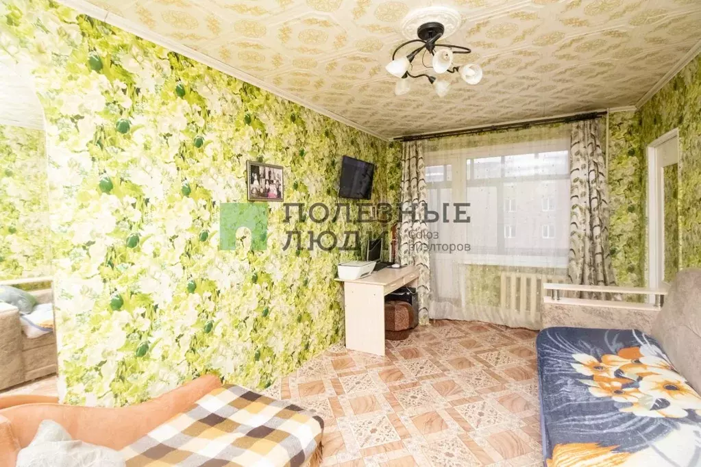 2-к кв. Красноярский край, Красноярск Парашютная ул., 78 (40.7 м) - Фото 0