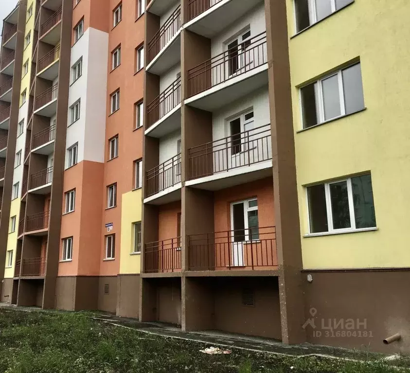 2-к кв. Кемеровская область, Ленинск-Кузнецкий бул. Химиков, 7/2Б ... - Фото 0