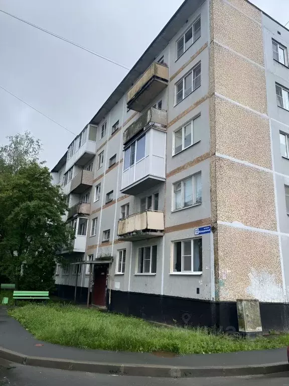 2-к кв. Ленинградская область, Кириши Молодежный бул., 12 (40.0 м) - Фото 1