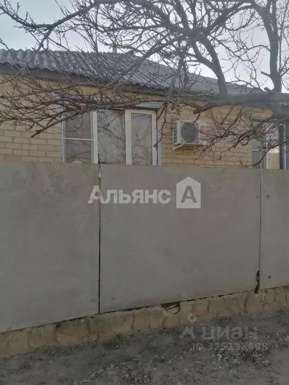 Дом в Ростовская область, Белая Калитва Октябрьская ул. (64 м) - Фото 2