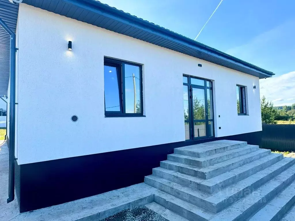 Дом в Свердловская область, Сысертский муниципальный округ, пос. ... - Фото 1