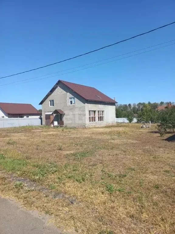 Дом в Белгородская область, Белгородский район, с. Стрелецкое ул. ... - Фото 1