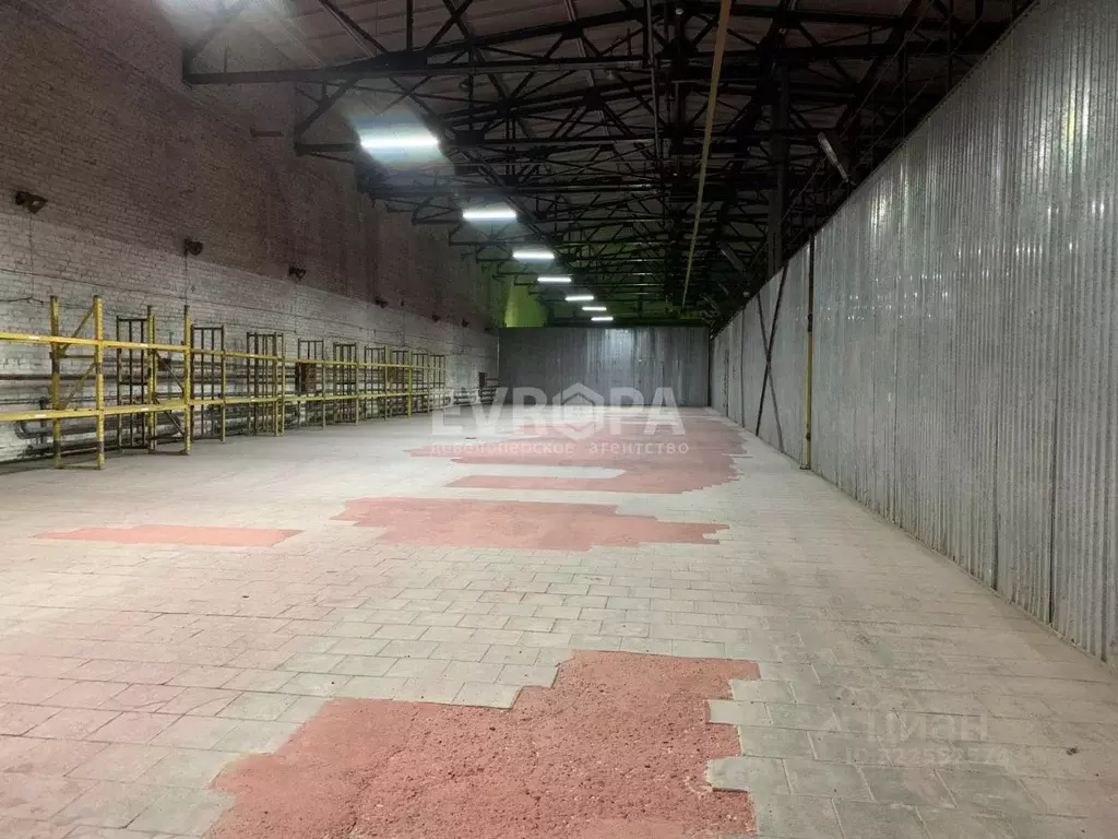 Склад в Ульяновская область, Ульяновск Московское ш., 72 (1000 м) - Фото 1